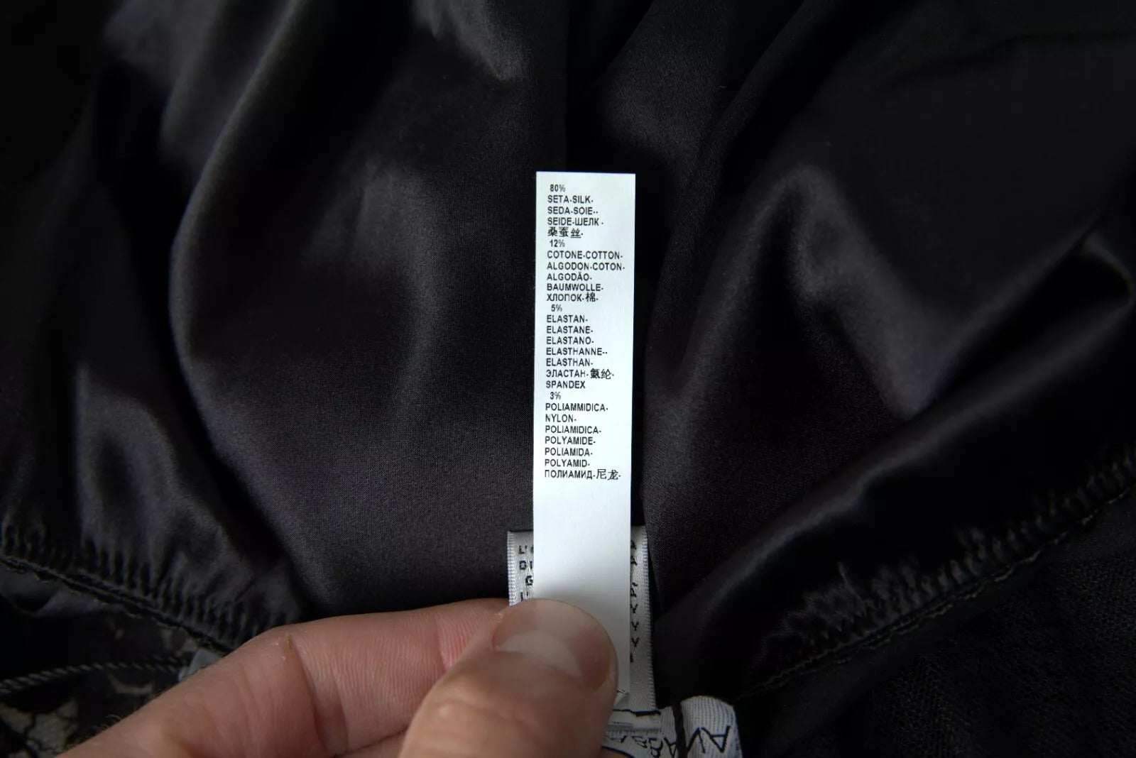 Camisole de nuit en soie et dentelle noire Sous-vêtements