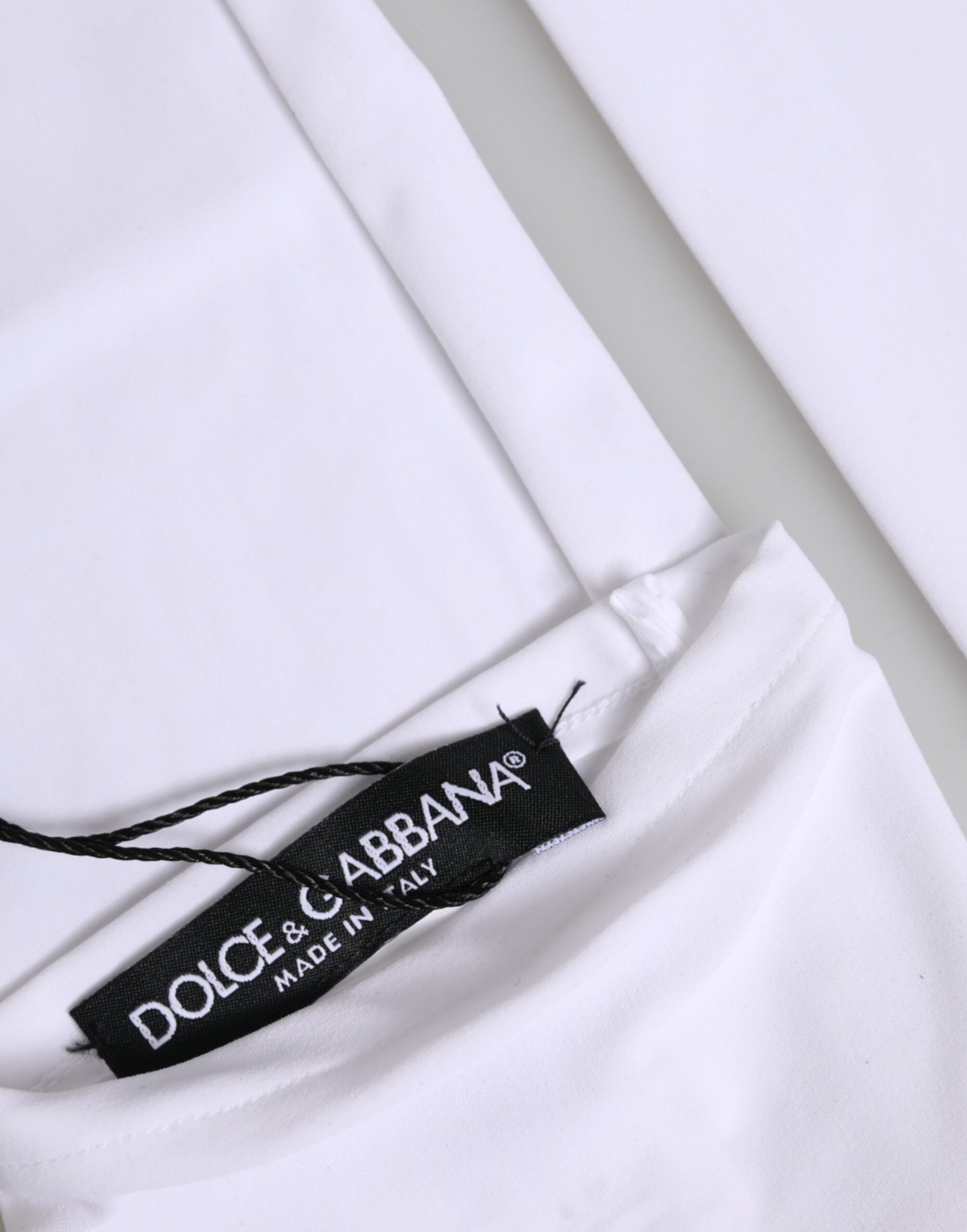 Gants de nylon blanc sans doigts avec longueur de coude